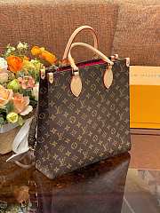 Louis Vuitton Sac Plat PM Bag In Monogram Canvas - 30x32x10cm - 3