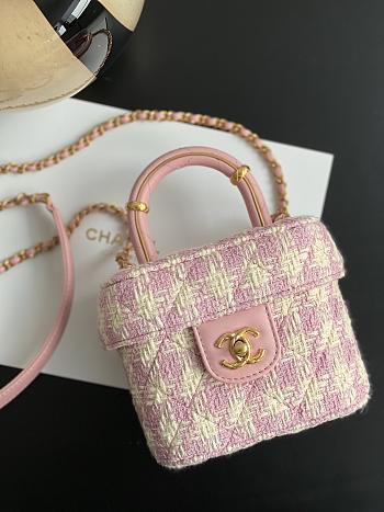 Chanel Small Vanity Case Pink Tweed - 15×12.5×8cm