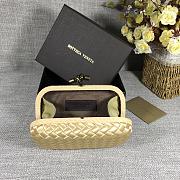 BV Knot Clutch In Light Gold - 16.5x10.5x6cm - 3