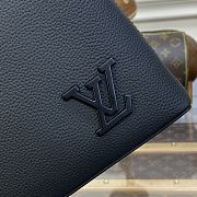 LV Takeoff Pouch Black - 30x22x5 cm  - 2