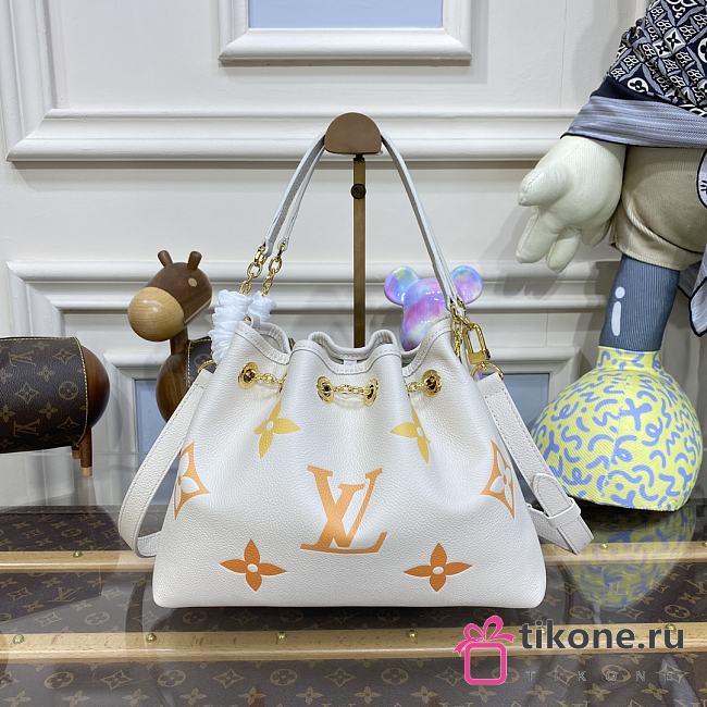 LV Bucket Summer Bundle - 28x20x11.5cm - 1