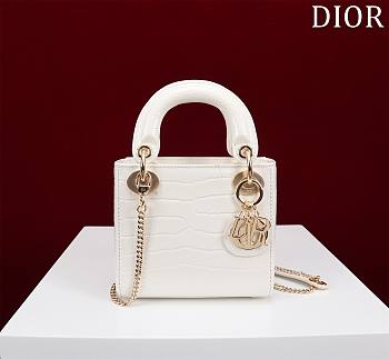 Dior Lady Princess Diana White Gold Hardware crocodile pattern - 17x15x7cm