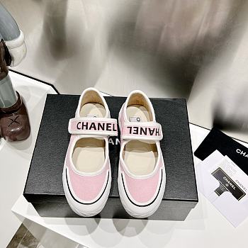 Chanel 2023 Coco Retro Style Shoes In Pink