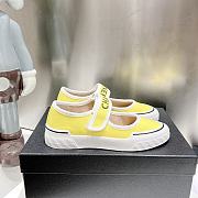 Chanel 2023 Coco Retro Style Shoes In Yellow - 4