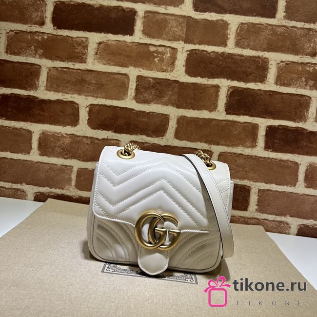 Gucci GG White Marmont Shoulder Bag - 18x15x8cm - 1