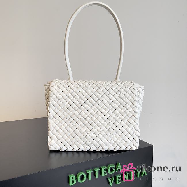 Bottega Veneta Patti intrecciato leather shoulder bag V826772 - 24x20x12cm - 1