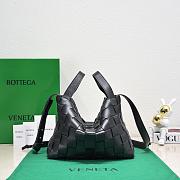 Bottega Veneta Bowling Cassette Black Leather - 28x21x16cm - 5