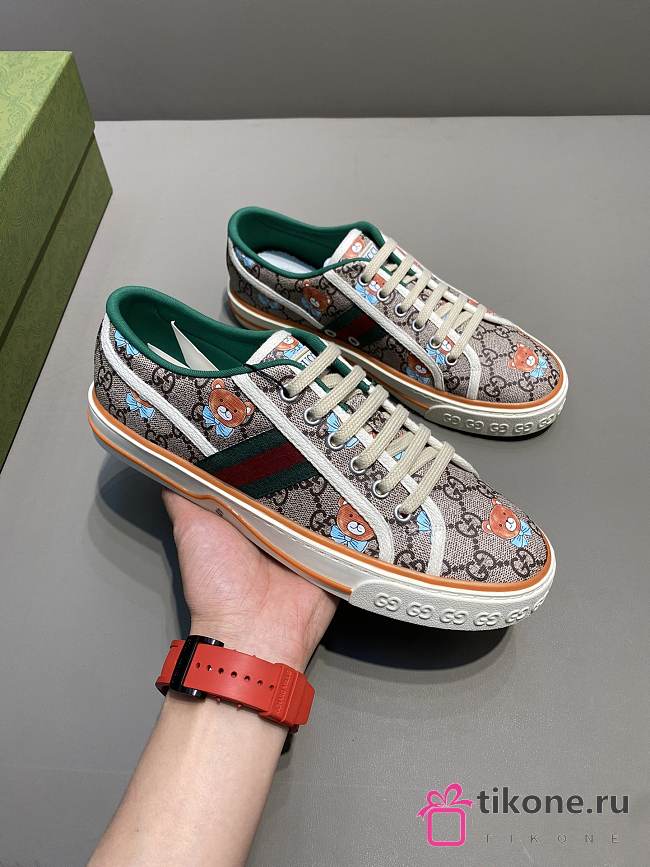 Gucci Tennis 1977 Men Shoes 02 - 1