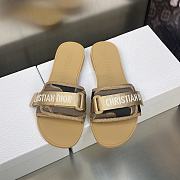 Dior Revolution Slides WW 01 - 1