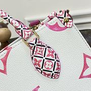 Louis Vuitton Onthego PM Pink Giant Monogram A674289- 25x19x11.5cm - 5