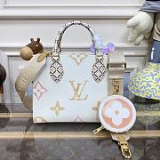 Louis Vuitton Onthego PM Yellow Giant Monogram A674285- 25x19x11.5cm - 1