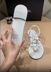 Chanel White Sandals V994389 - 4