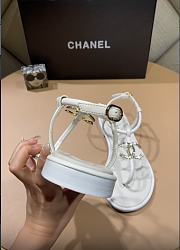 Chanel White Sandals V994389 - 3