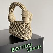 Bottega Veneta Reticule In Beige - 24x15x5cm - 4