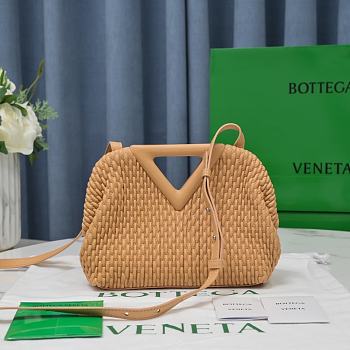 Bottega Veneta Small Quilted Point Bag V517229 - 24x16x8cm