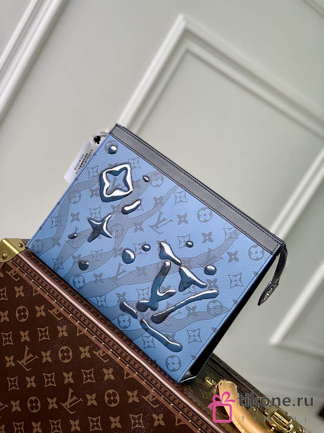 Louis Vuitton Monogram Pochette Voyage A683872 - 27x21x6cm - 1