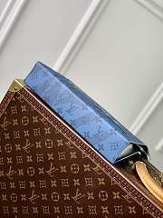 Louis Vuitton Monogram Pochette Voyage A683872 - 27x21x6cm - 4