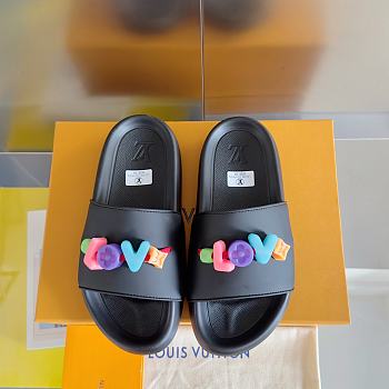 Louis Vuitton Love Logo Black Slippers 