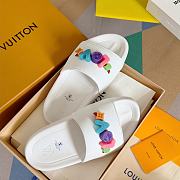 Louis Vuitton Love Logo White Slippers - 3