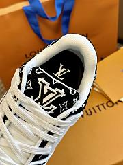 Louis Vuitton Trainers Black Monogram - 2