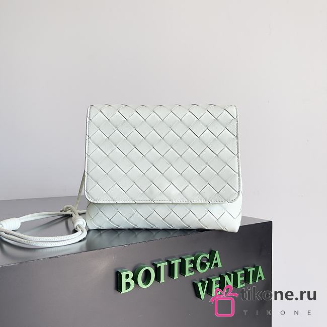 Bottega Veneta Blue Intrecciato Mini Crossbody Bag - 19x15x5.5cm - 1