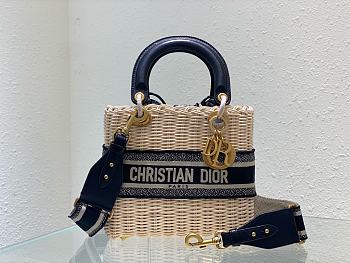 DIOR| Wicker Handbag Size 24cm