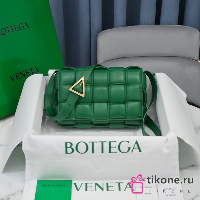 BOTTEGA VENETA| Small Green Padded Cassette - 26x18x8cm - 1