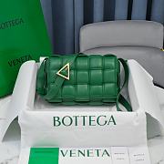 BOTTEGA VENETA| Small Green Padded Cassette - 26x18x8cm - 1