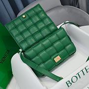 BOTTEGA VENETA| Small Green Padded Cassette - 26x18x8cm - 2