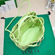 Bottega Veneta Medium Andiamo A692085 - 25x22x10.5cm - 4