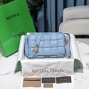 BOTTEGA VENETA| Small Windswept Padded Cassette - 26x18x8cm - 1