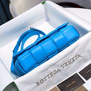 BOTTEGA VENETA| Small Pool Blue Padded Cassette - 26x18x8cm - 5