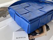 BOTTEGA VENETA| Cobalt Blue Padded Cassette - 26x18x8cm - 5