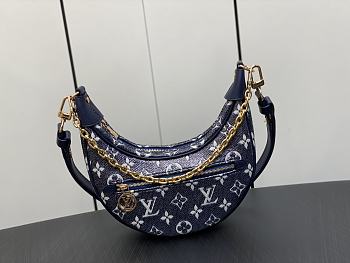 LOUIS VUITTON| Pre-fall 2023 Half-Moon Bag - 23x13x6cm