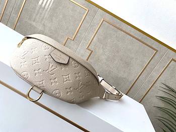 Louis Vuitton| Empreinte BumBag Beige - 37x14x13cm