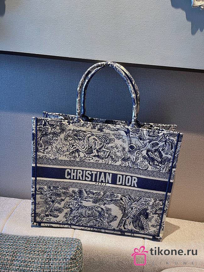 Dior Book Tote Blue Embroidery Size 41.5cm - 1