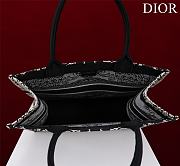 DIOR| Medium Book Tote White And Black Bandama Embroidery - 36x28x18cm - 5