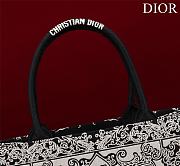 DIOR| Medium Book Tote White And Black Bandama Embroidery - 36x28x18cm - 4