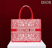 DIOR| Medium Book Tote White And Red Bandama Embroidery - 36x28x18cm - 1