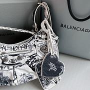 Balenciaga Larger Xs Le Cagole White - 33x16x8cm - 3