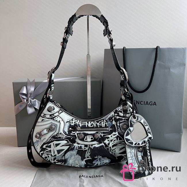 Balenciaga Larger Xs Graffiti Le Cagole - 33x16x8cm - 1