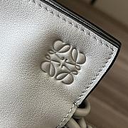 Loewe Mini Flamenco clutch In Pearl Grey - 23x18x9cm - 4