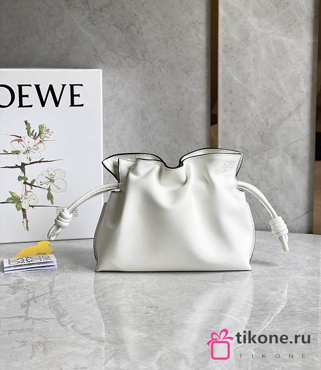 LOWEVE| Flamenco White Mini Leather Clutch Bag - 23.5x18x9cm - 1