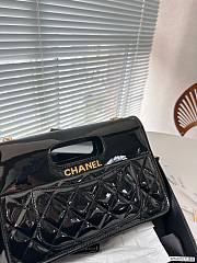 Chanel Patent Quilted Graphic Catch Flap Black - 26x18.5cm - 3