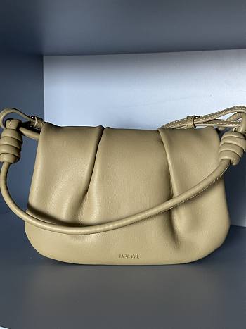 Loewe Paseo Beige Bag - 25x8x17cm