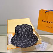 Louis Vuitton Bucket Hat 01 - 3