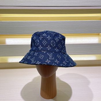 Louis Vuitton Bucket Hat 02