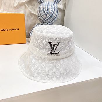 LV Bucket Hat 02