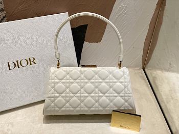 Dior Cannage White Leather - 26x9x14.5 cm