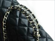 Chanel 23A Black Lambskin Witjh Top Handle - 18x7x12cm - 3